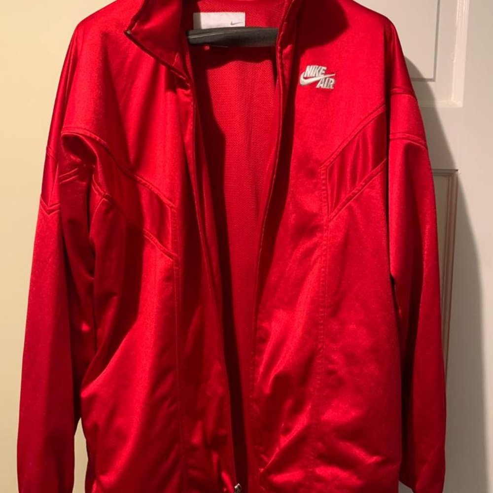 Red Nike Air Zip-Up Jacket- XL - Picture 2 of 4
